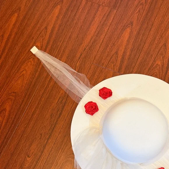 Disney Parks Mary Poppins Elegant Red and White Kids Costume w/matching Hat - Picture 11 of 14